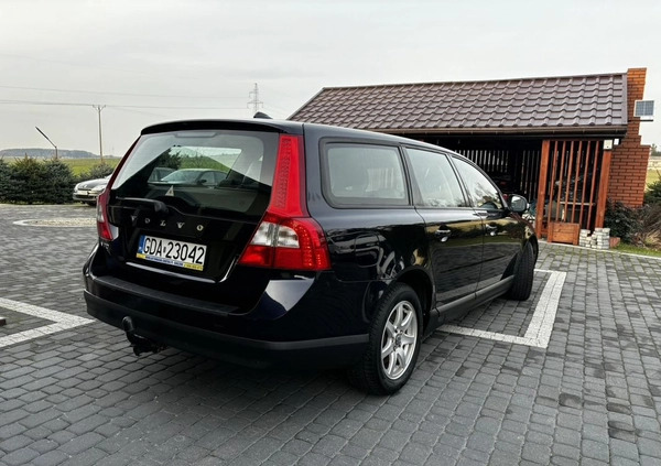 Volvo V70 cena 22800 przebieg: 338000, rok produkcji 2009 z Kisielice małe 211